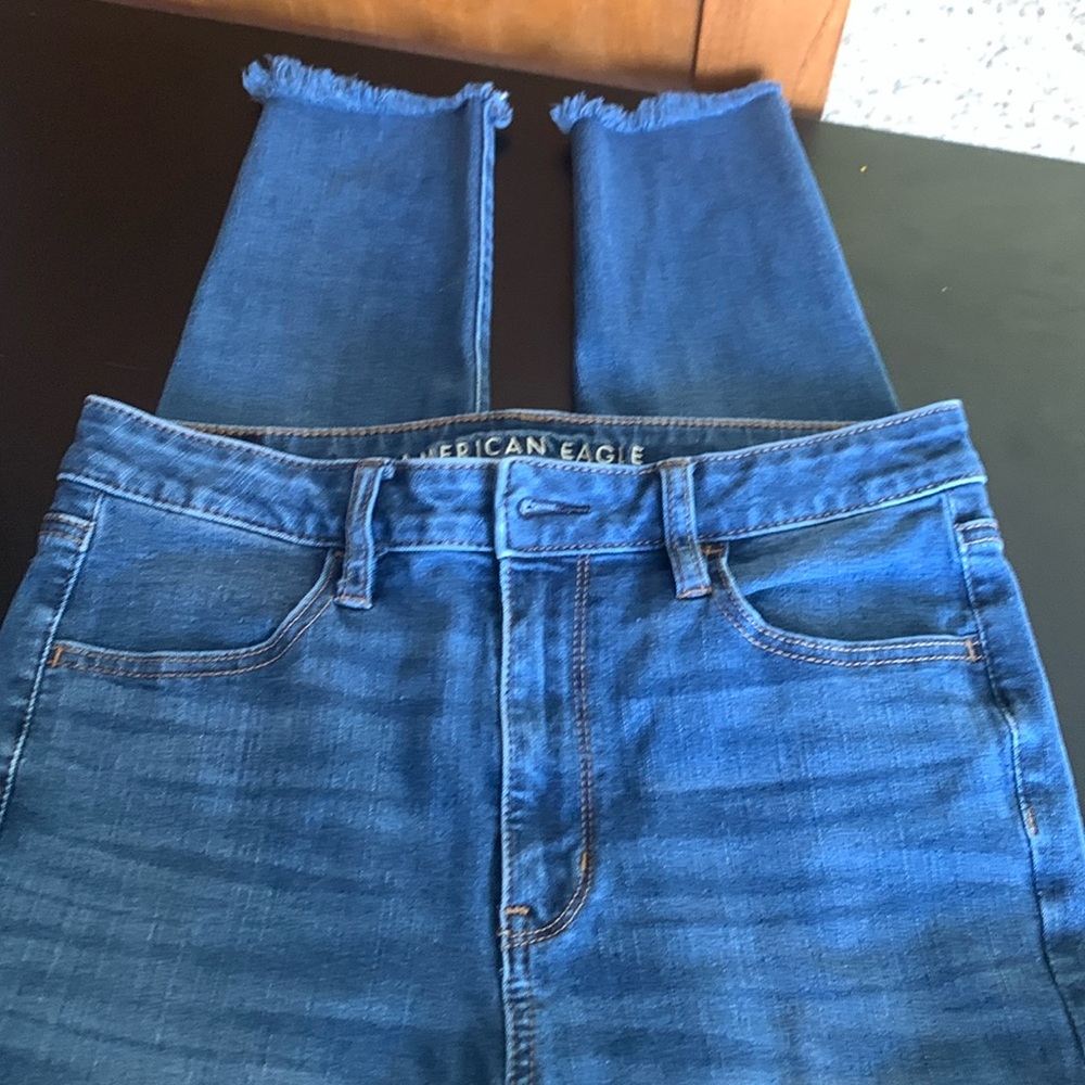 American Eagle 360 NE(X) Level Stretch Size 8 Short